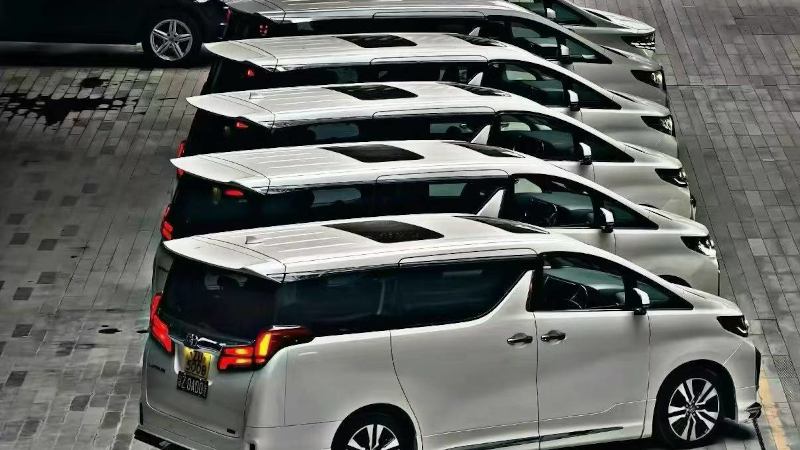 广州中港跨境租车 两地牌直通车 深港包车